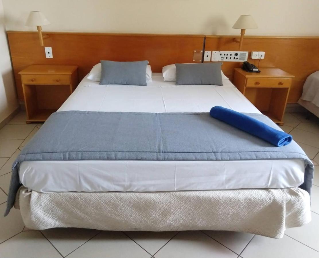 Jaguary Hotel Сумаре Екстер'єр фото