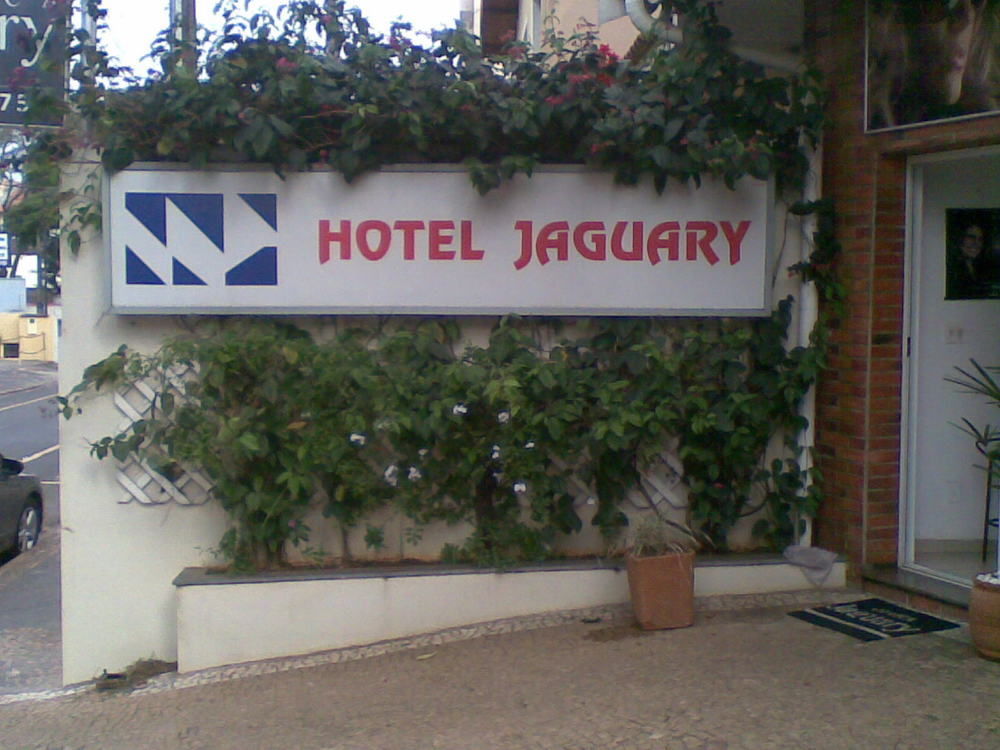 Jaguary Hotel Сумаре Екстер'єр фото