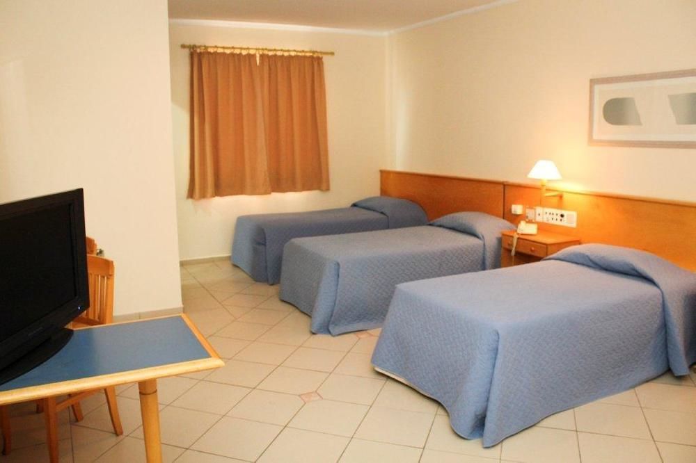 Jaguary Hotel Сумаре Екстер'єр фото
