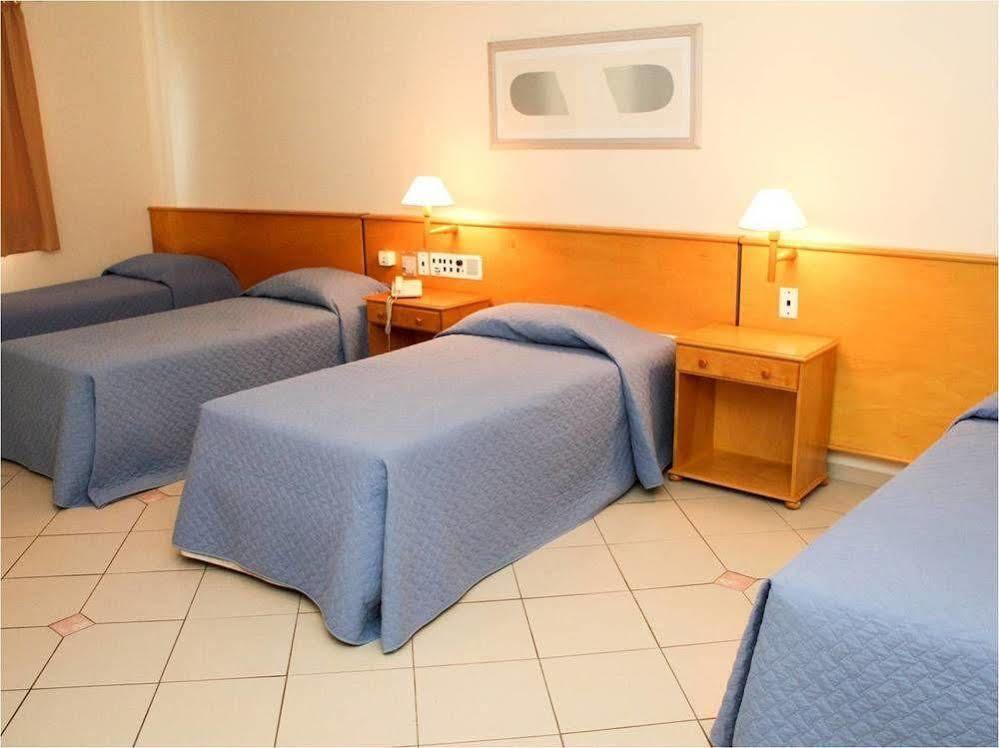 Jaguary Hotel Сумаре Екстер'єр фото
